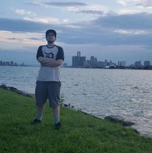 Meet your Posher, Ethan